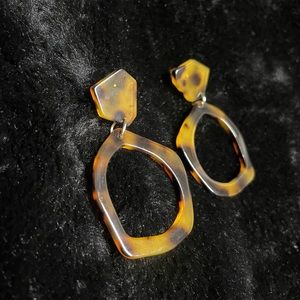 Tourtoise Shell Earrings